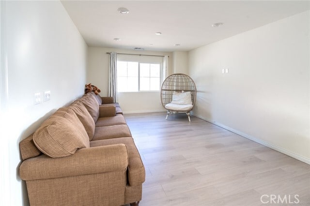 Building Photo - 6065 Coopers Hawk Dr