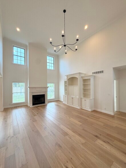 Building Photo - 5304 Wolfpen Woods Dr.