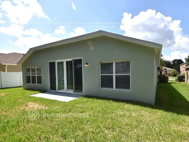 Building Photo - 1728 Setting Sun Loop