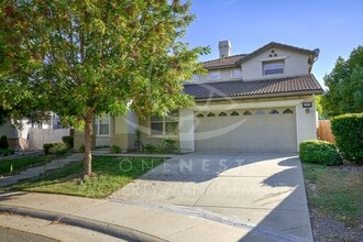 Building Photo - 2874 Southcreek Dr