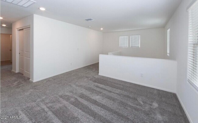 Building Photo - 7255 N 125th Dr