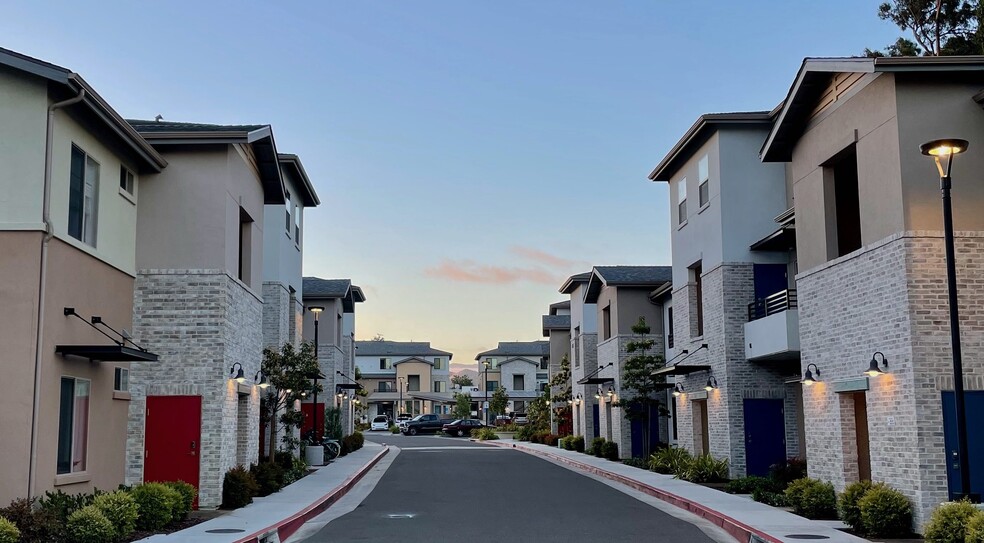 Welcome to Twin Creeks Apartments in San Luis Obispo - Twin Creeks Apartments