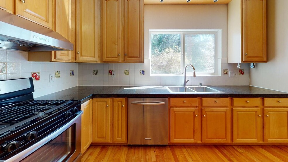 Building Photo - 10610 Morengo Dr