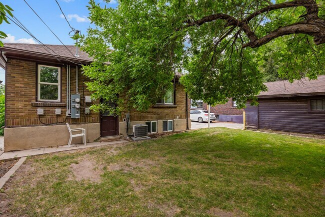 Building Photo - 137 E 600 N