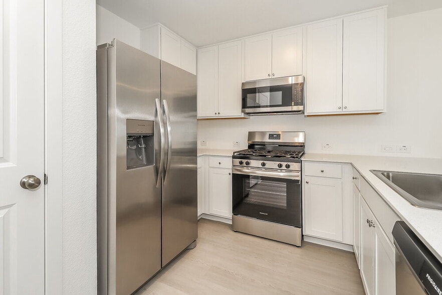 Building Photo - 1224 Canyon Wren Dr