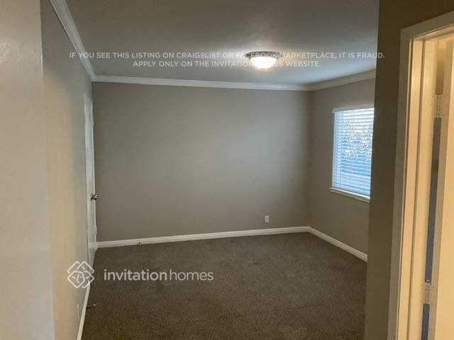 Building Photo - 1341 W D St