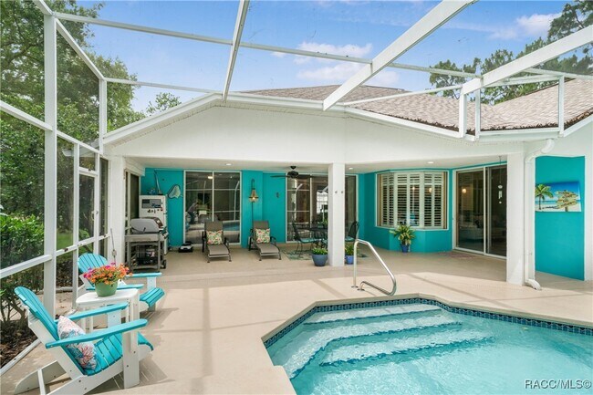 Building Photo - 5 Primula Ct W