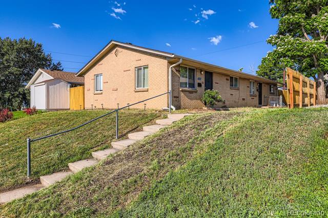 Building Photo - 3911 Lipan St