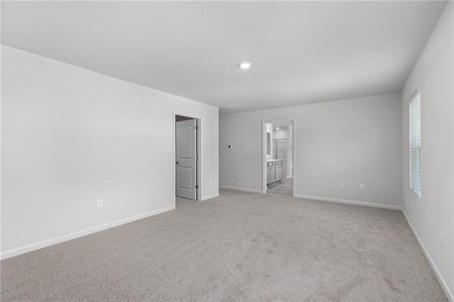 Building Photo - 5370 Swan Ln