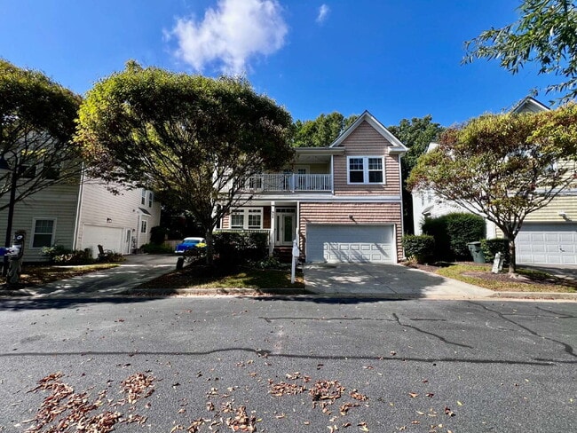 Building Photo - Charming 4 Bedroom home Near Virginia Beach Oceanfront!