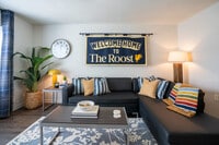 Building Photo - 1051 Southern Dr