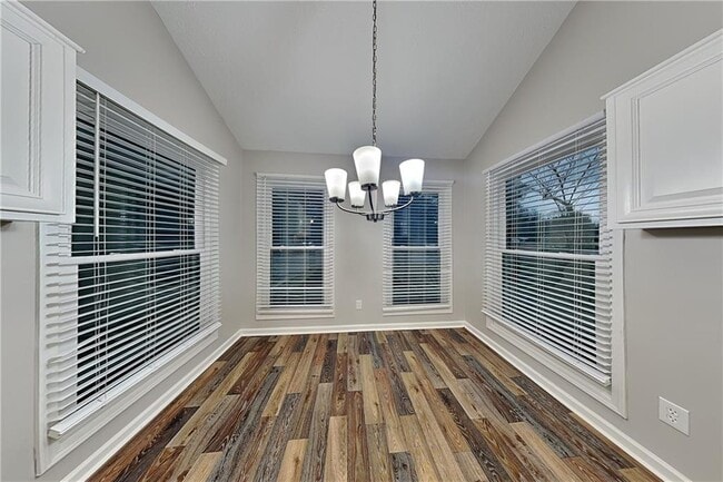 Building Photo - 3199 Pilgrims Dr