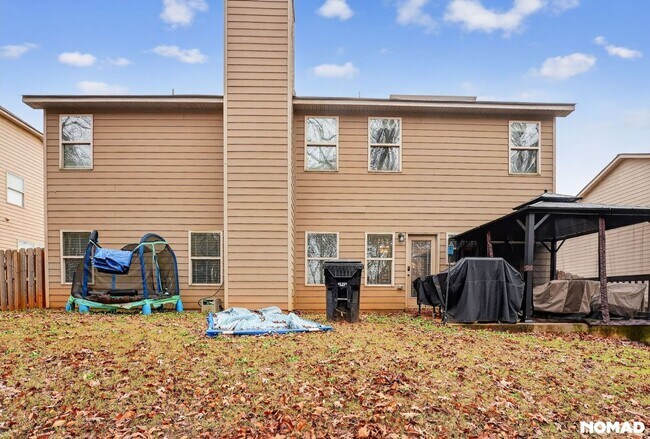 Building Photo - 1154 Paramount Dr