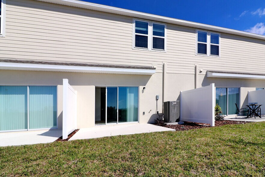 Building Photo - 11783 Glenside Ter