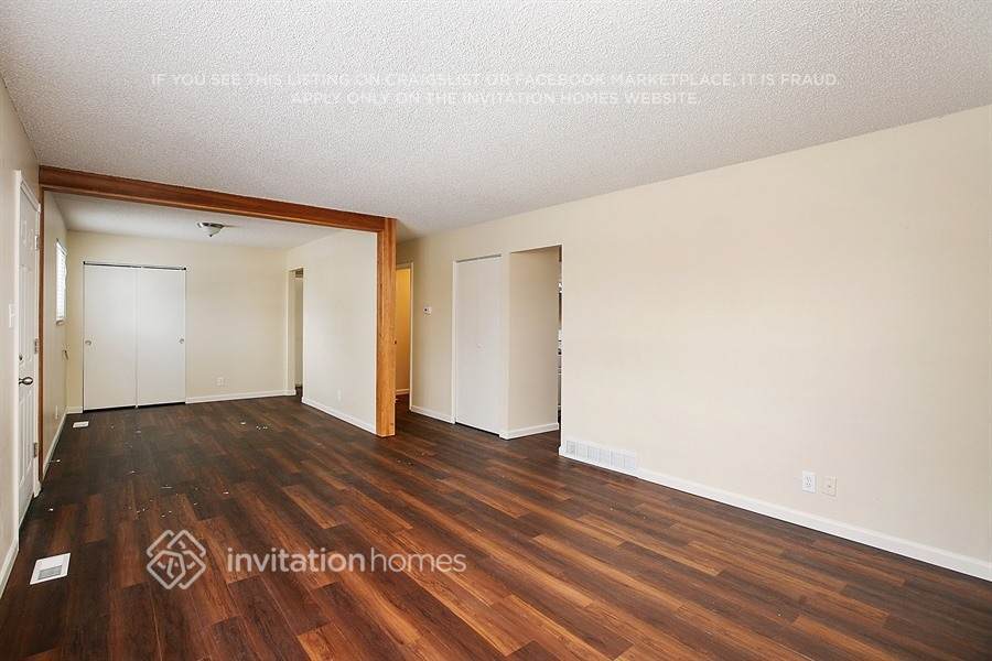 Building Photo - 2122 Truda Dr