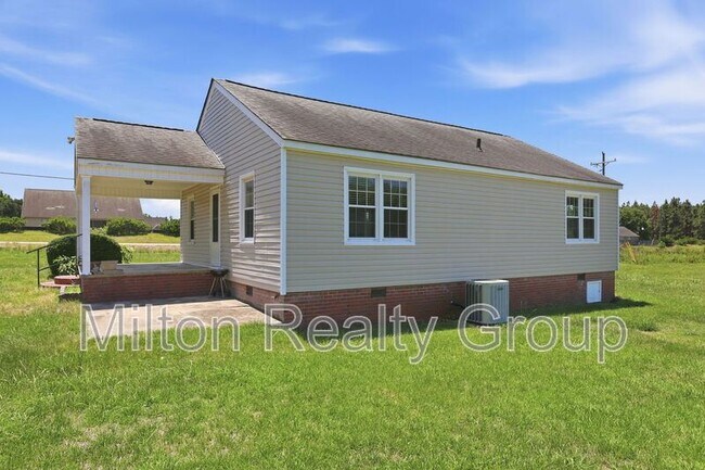 Building Photo - 4212 US-421