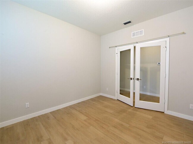 Building Photo - 4514 NW King Ct