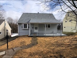 Building Photo - 349 Whittier Dr