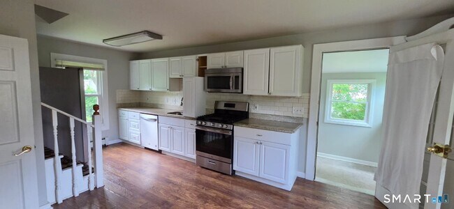 Building Photo - 43 Ramsdell St