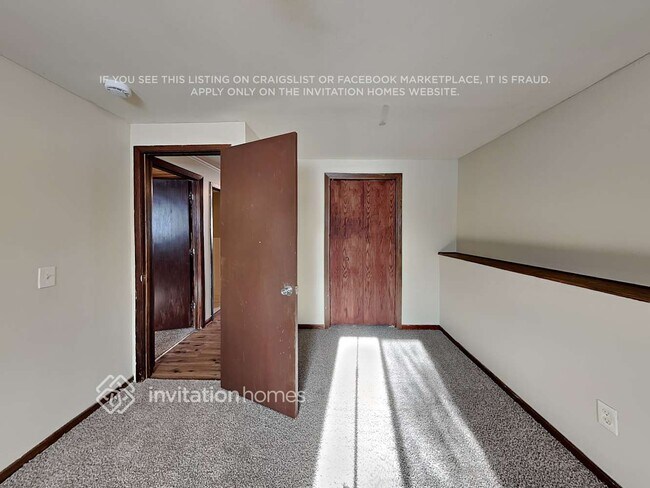 Building Photo - 2708 83rd Ln N