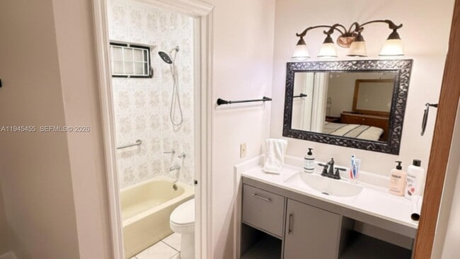 Building Photo - 10417 NW 129th St