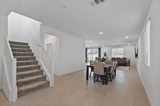 Building Photo - Desirable Inspirada Next-Gen Home! 4 Bedro...