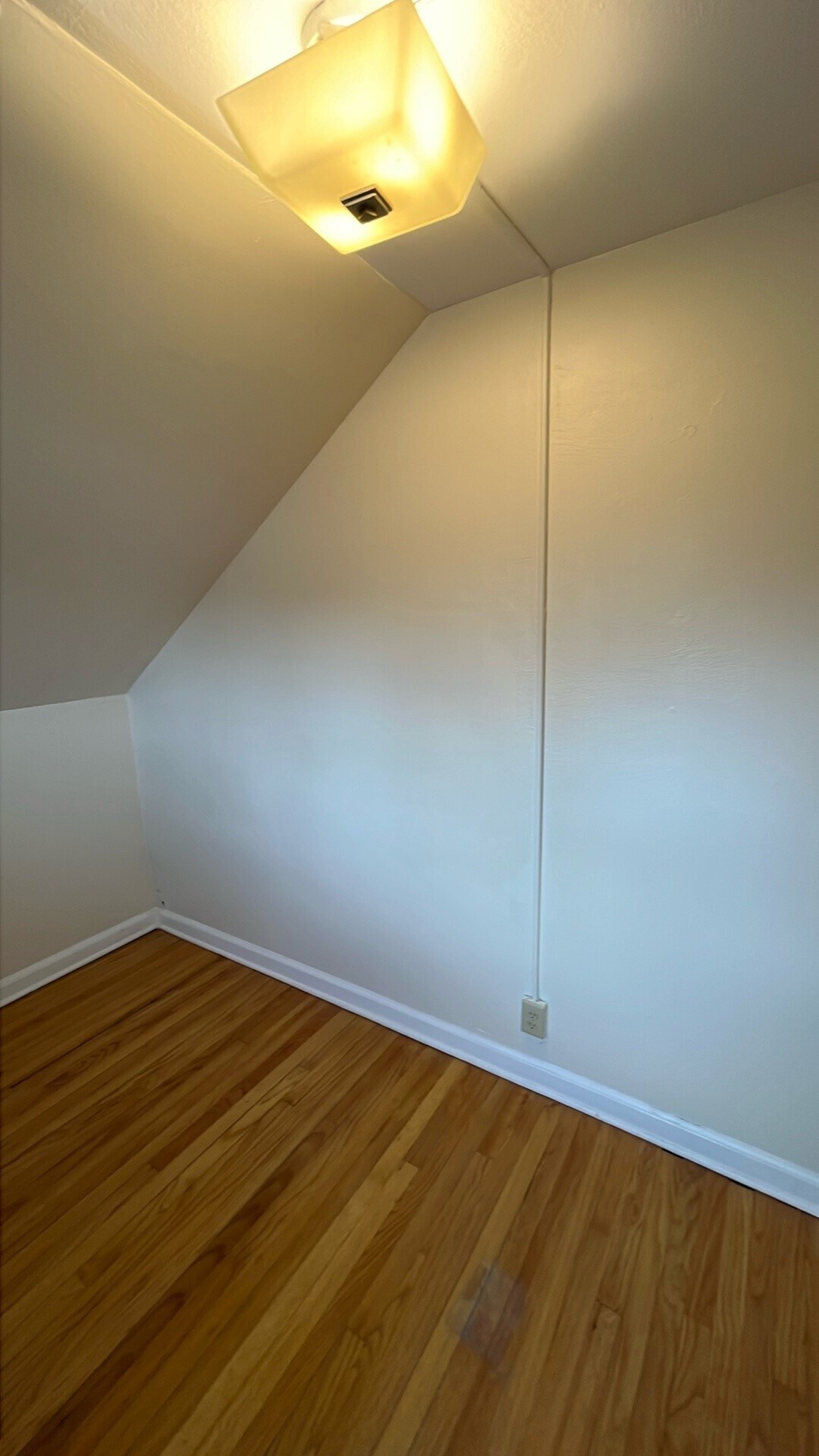 Building Photo - 319 N Blair St