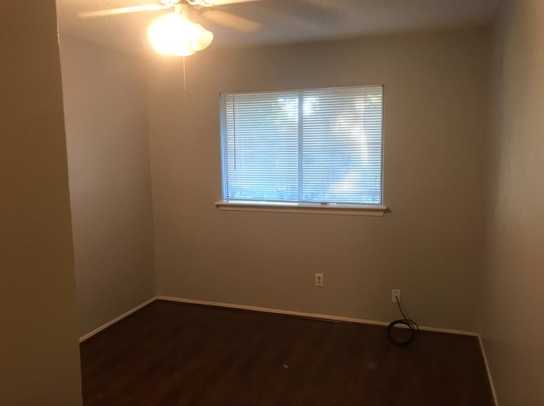 Building Photo - 17019 Mercado Dr