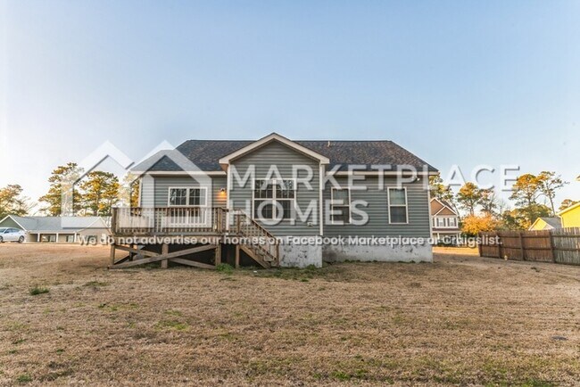 Building Photo - 405 Peppermint Dr