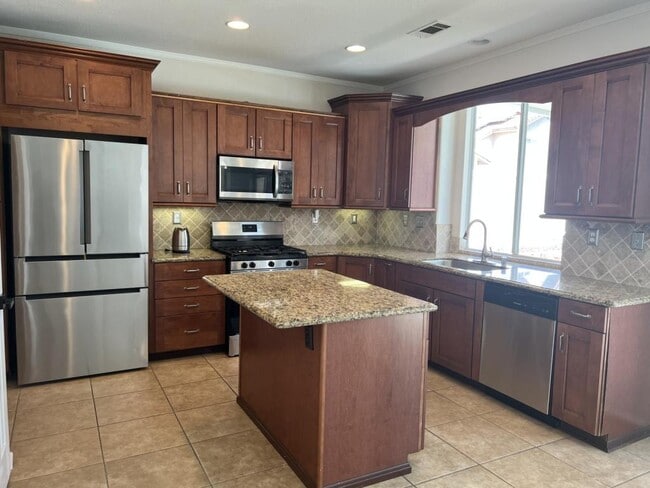 Building Photo - 29752 Camino Cristal