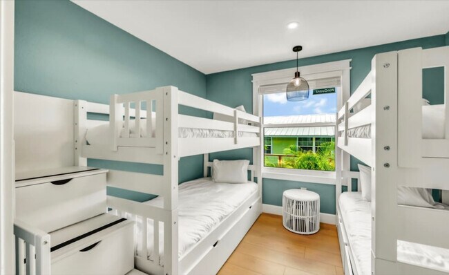 Building Photo - 2411 Avenue C