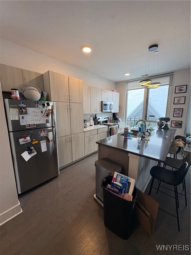 Building Photo - 1020 Elmwood Ave