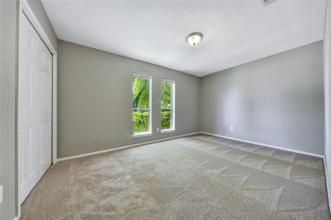 Building Photo - 9814 Appleridge Dr