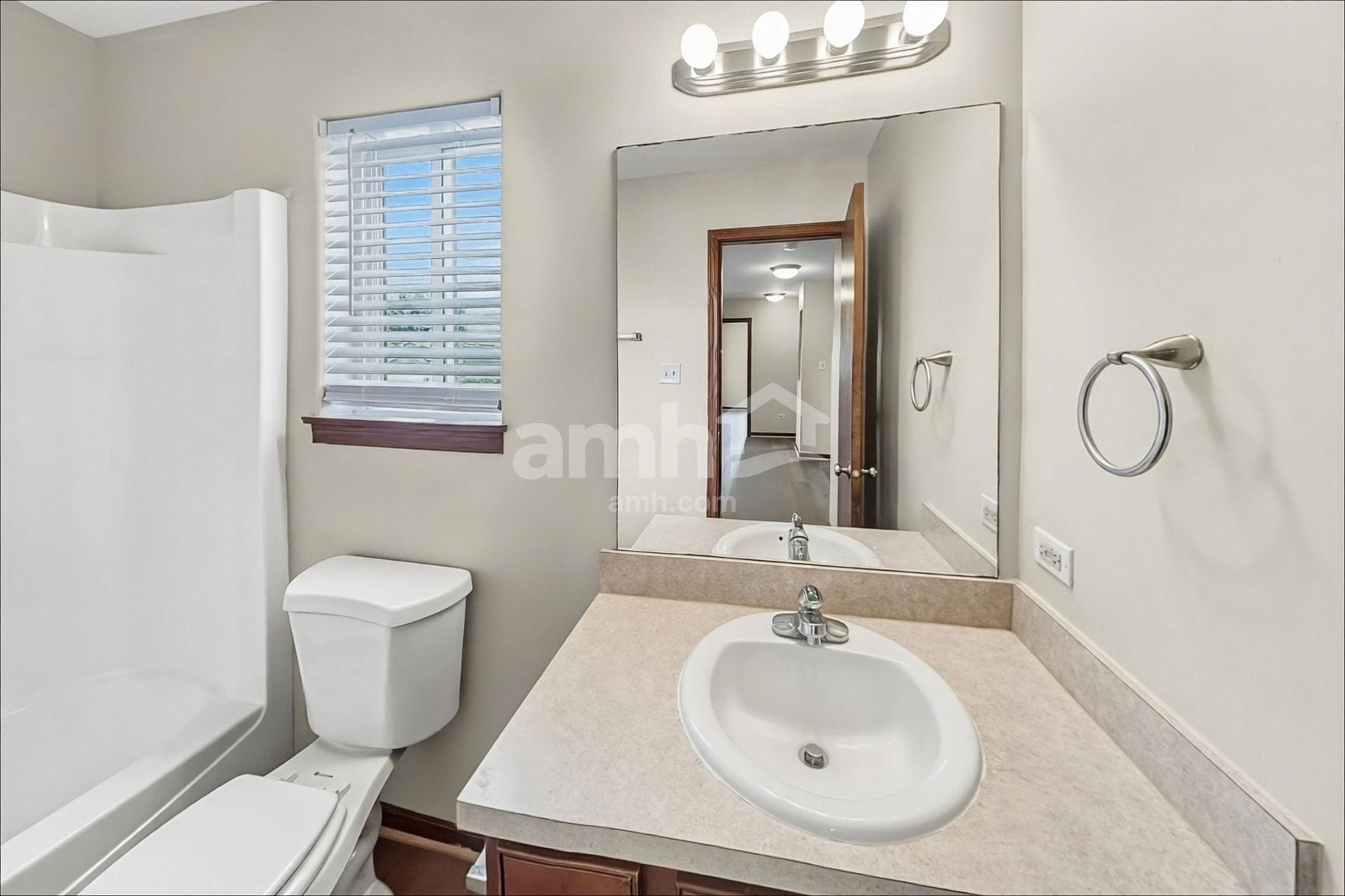Building Photo - 26333 Wild Rose Dr