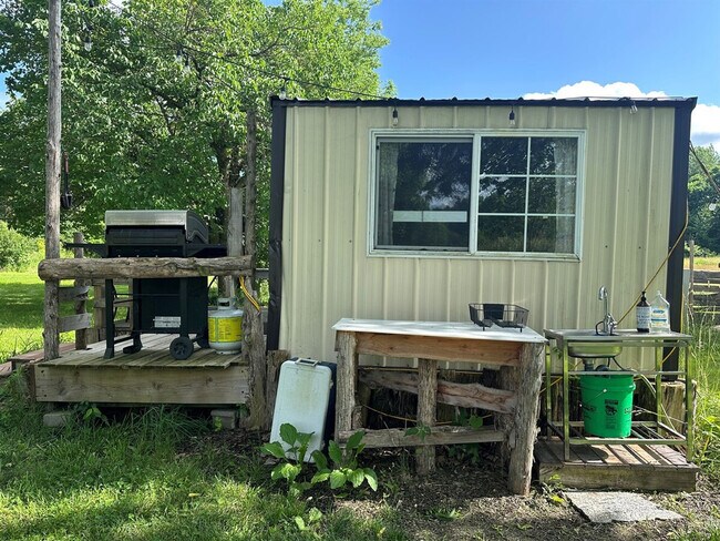 Building Photo - 20200 S Hart Creek Rd