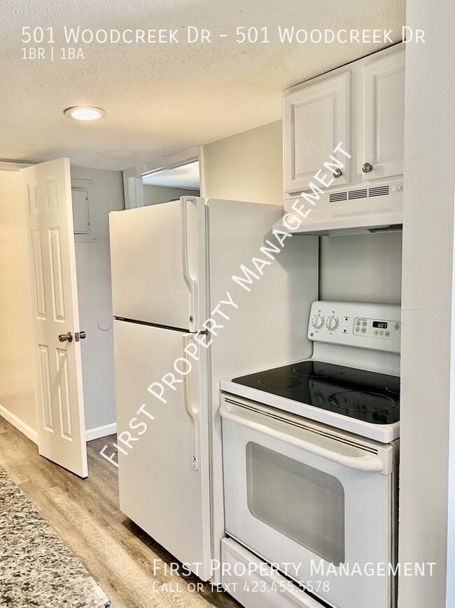 Building Photo - Rossville 1Bed/1Bath Remodeled Apartment! ...