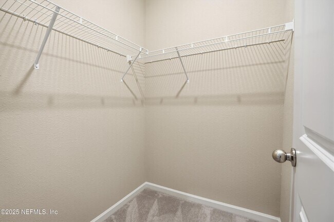 Building Photo - 1762 Amberly Dr