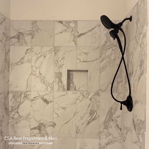 Building Photo - 3942 Alderwoods Dr