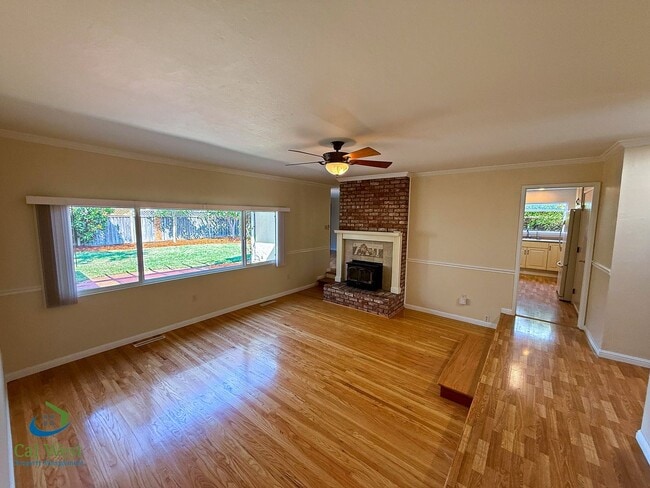 Building Photo - 5331 Rimwood Dr