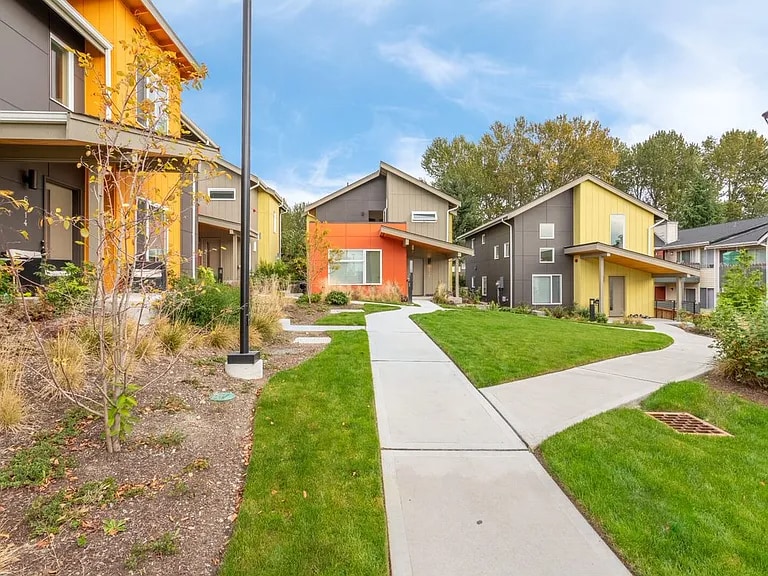 Building Photo - 12672 60th Ave S