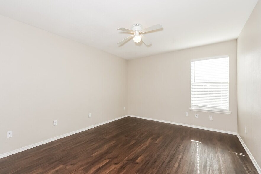 Building Photo - 8416 Prairie Rose Ln