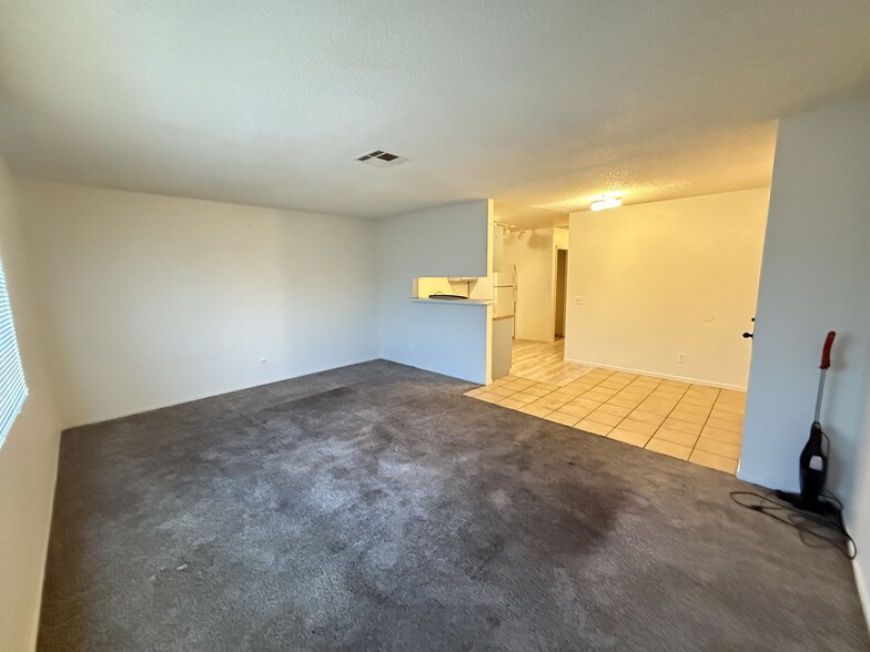 Building Photo - 4185 Solteros St