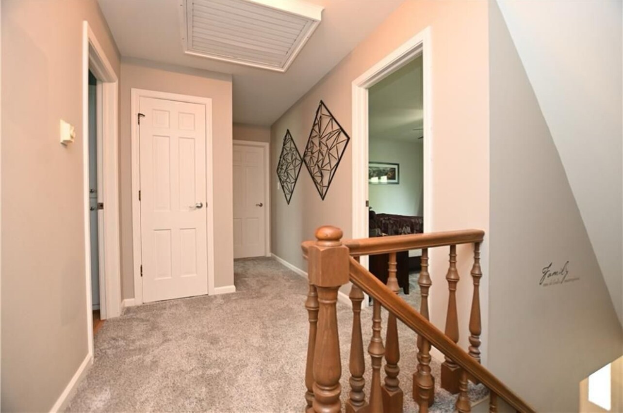 Building Photo - 7015 Keston Cir