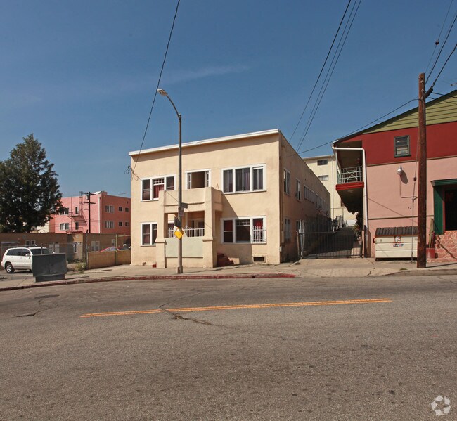 Building Photo - 333 S Union Ave
