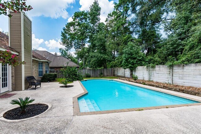 Building Photo - 4910 Pine Prairie Ln