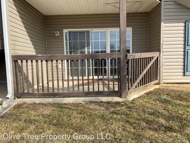 Building Photo - 2 br, 2 bath House - 161-2 Brookland Court