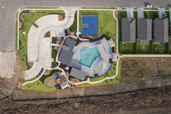 Building Photo - 216 Little Sparklers Lp