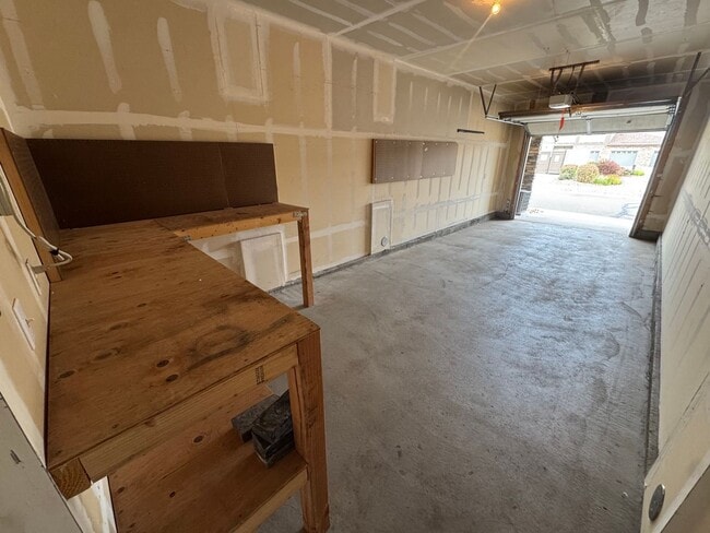 Building Photo - 16650 Las Ramblas Ln