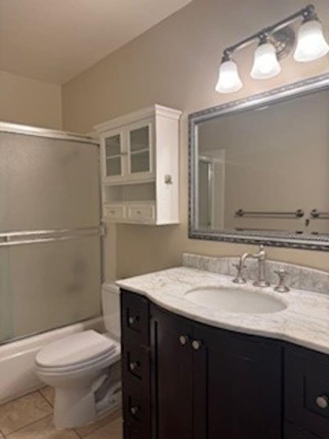 Building Photo - Beautiful Los Gatos Condo, Excellent Schools, 2 Bedroom 1.5 Bath.  Patio and a private one car ga...