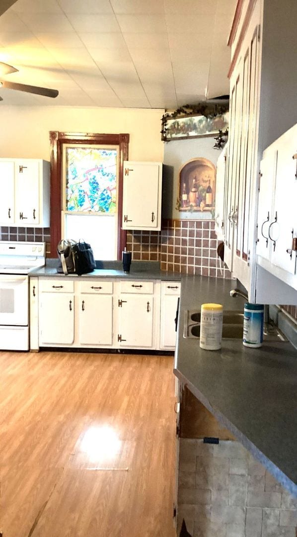 Primary Photo - OTB 9/30/25 - 5-7 W North St